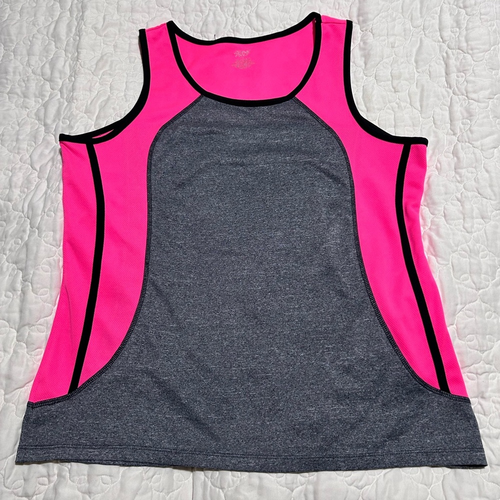 Women’s Athletic Tank Top Size X-Large Shirt